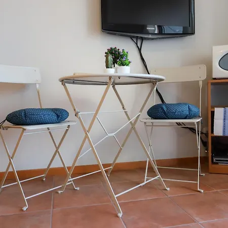 Apartment Sweet Ii